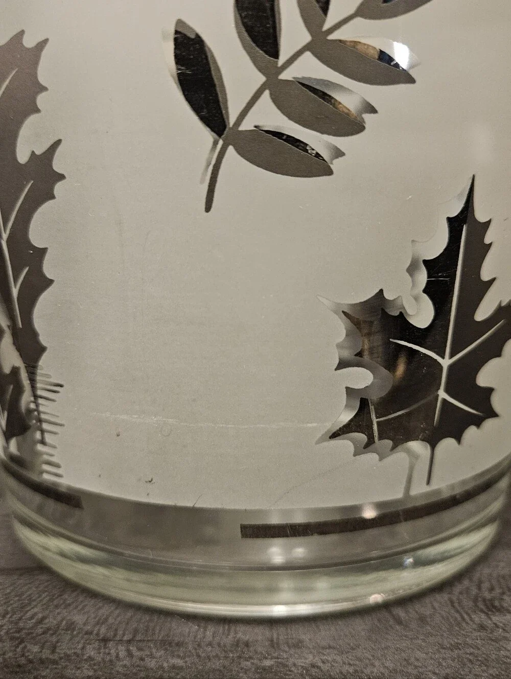 Vintage Mid Century Glass Silver Leaf Frosted Ice Bucket & 2 Shot Glasses